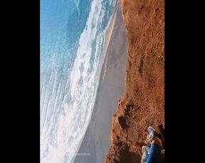 Amateur BJ fucked on a Cliff in front of the Sea Leche caliente Frente al mar. qué rico!