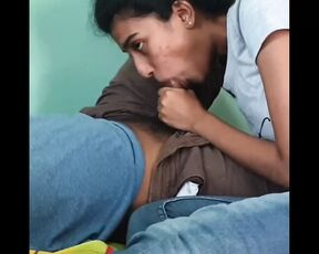 Srilankan girl friend sucking her boy friend's big black cock at her room