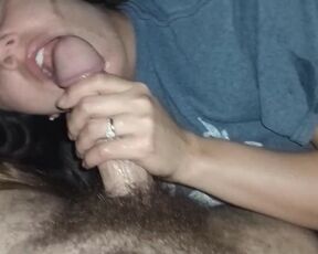 Sucking my husband's dick .wanna join!