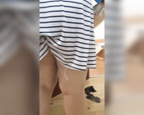 Can you see my Pussy under my mini skirt ??? if yes please fuck me !!!