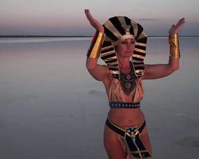 Walk seminaked by Elton-saltlake in Egypt dress-style